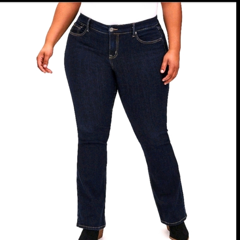 Slim boot cut 28R jeans